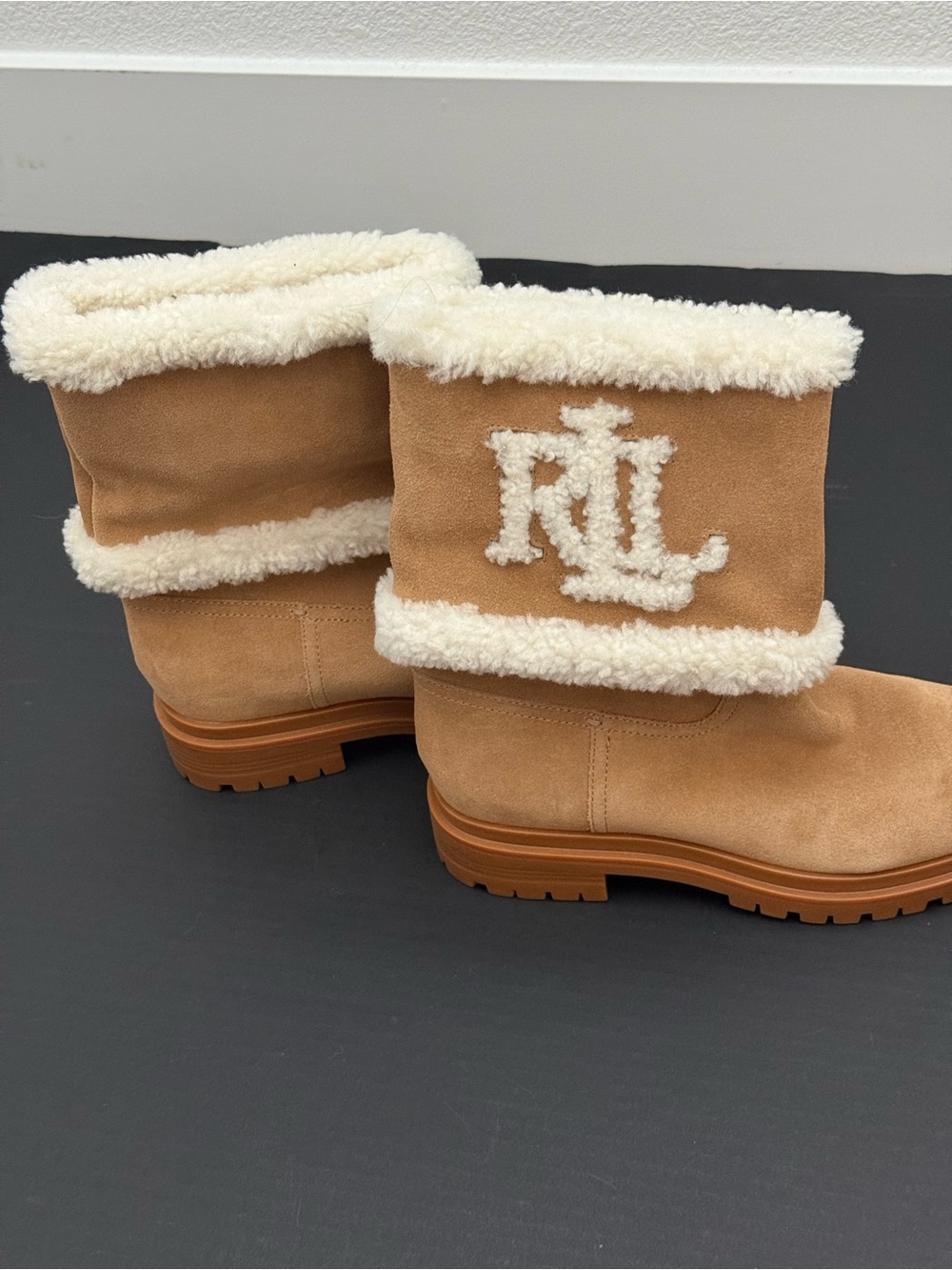 Ralph Lauren Tan Suede Logo Shearling-Trim Boots Size 10 - Picture 15 of 16